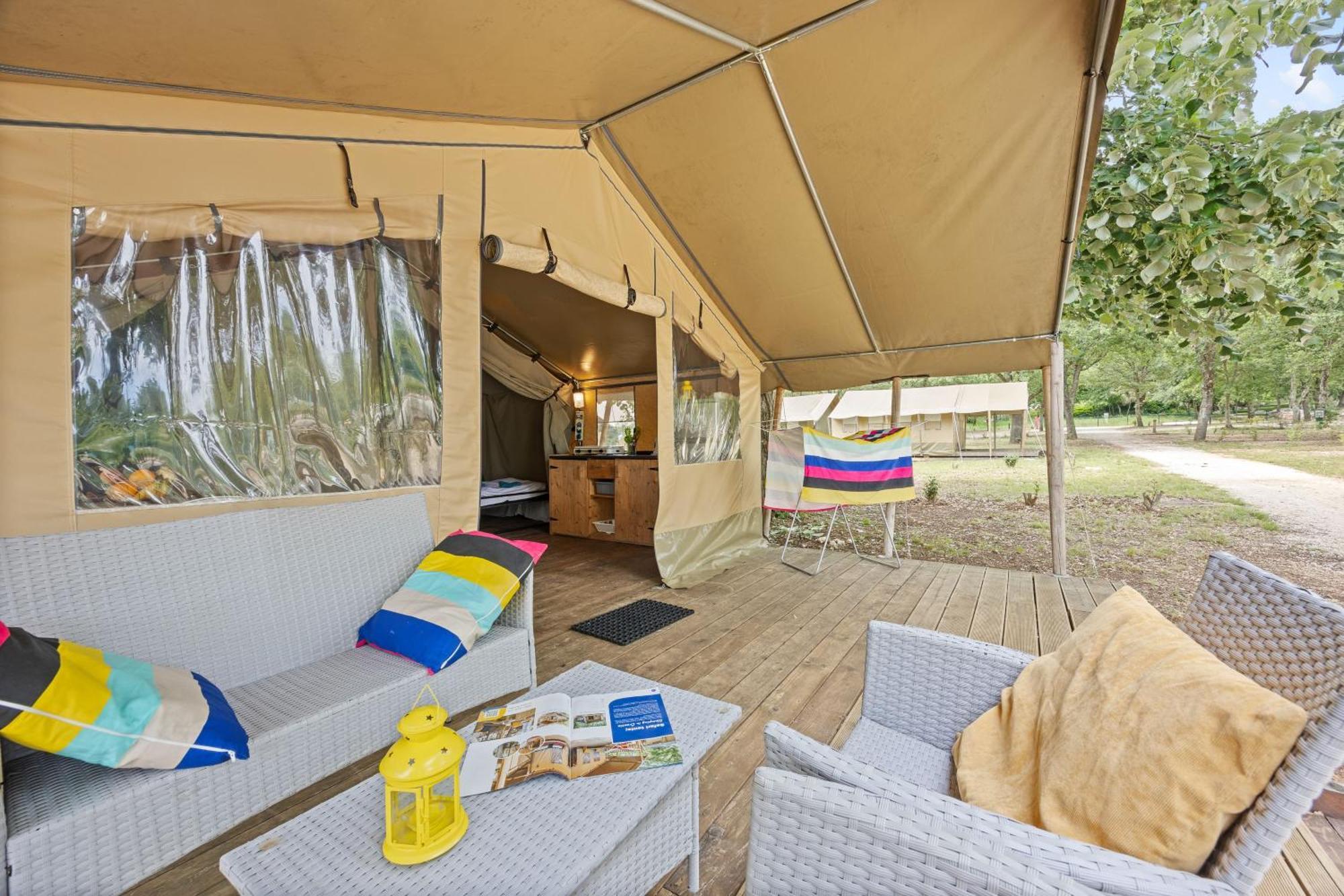 Easyatent Safari Tent Lanterna Ferienpark Červar-Porat